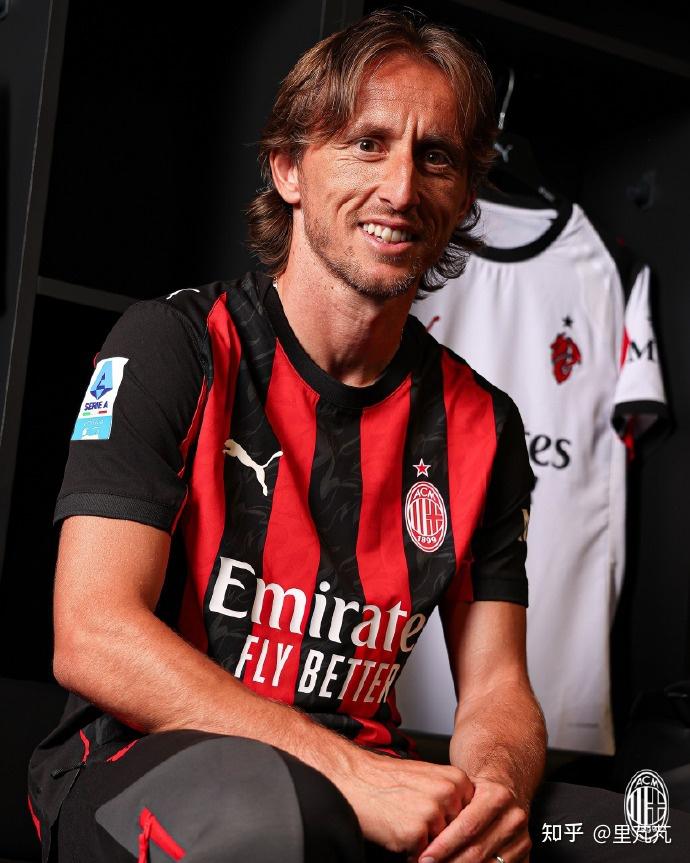 篮网双星携手砍下70+