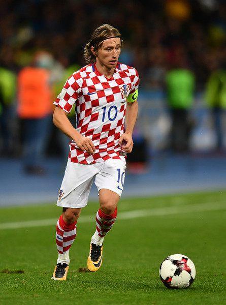 RMC：英超豪门和皇马巴萨都在关注马赛中锋罗比尼奥-瓦斯