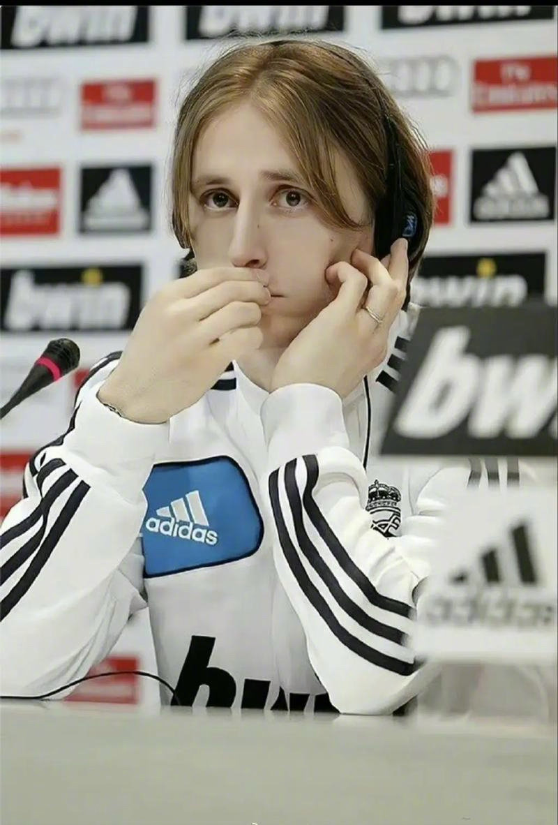 赫内斯：我希望穆勒未来回拜仁担任高管，他既聪明又受欢迎