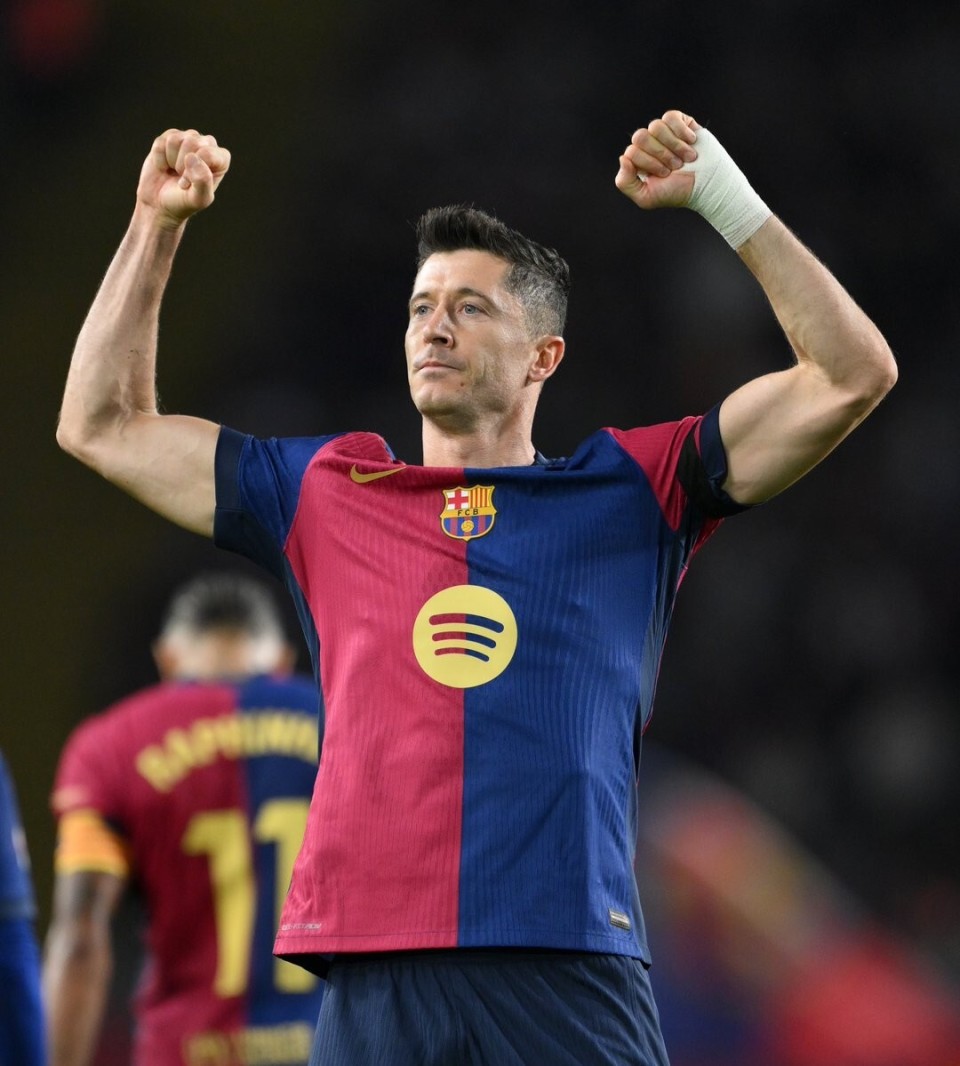 德塞利心目中的最佳11人，真是BIG胆，竟然无“公认”足坛第一人