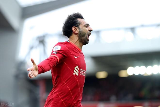 亚冠生死博弈！布里兰主场怒怼江原FC，8球神锋剑指出线